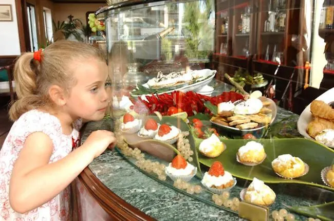 Family Room Sul Porticciolo リッチョーネ