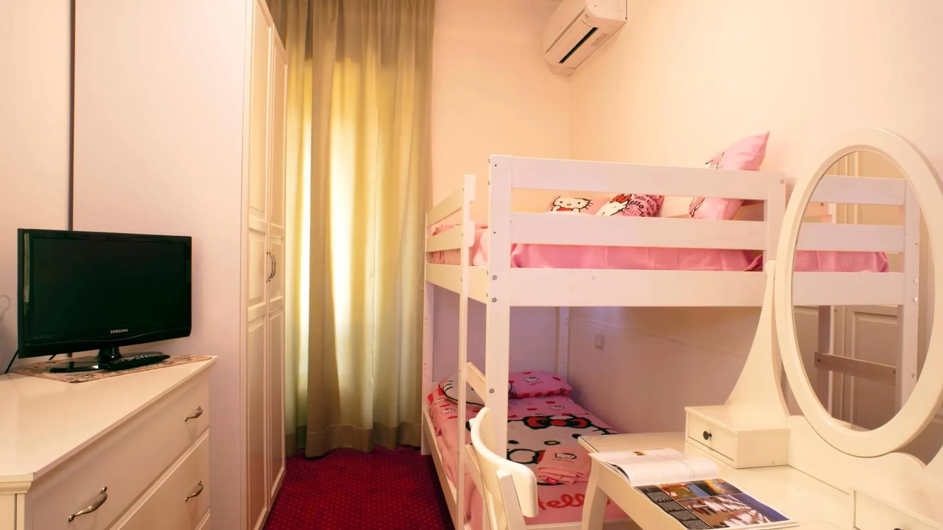 Family Room Sul Porticciolo location